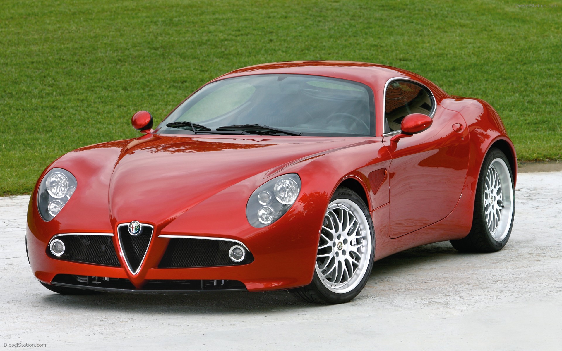 Alfa Romeo 8C Competizione